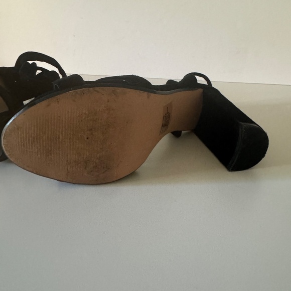 Steve Madden Christey Black Suede Ankle Tie Sandals US10 - Picture 9 of 10